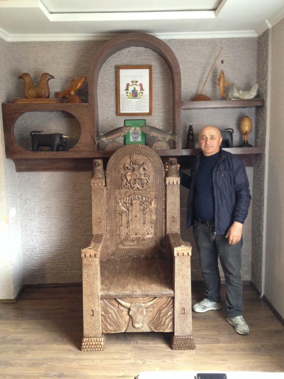 Guesthouse Besarion Ushguli ภายนอก รูปภาพ